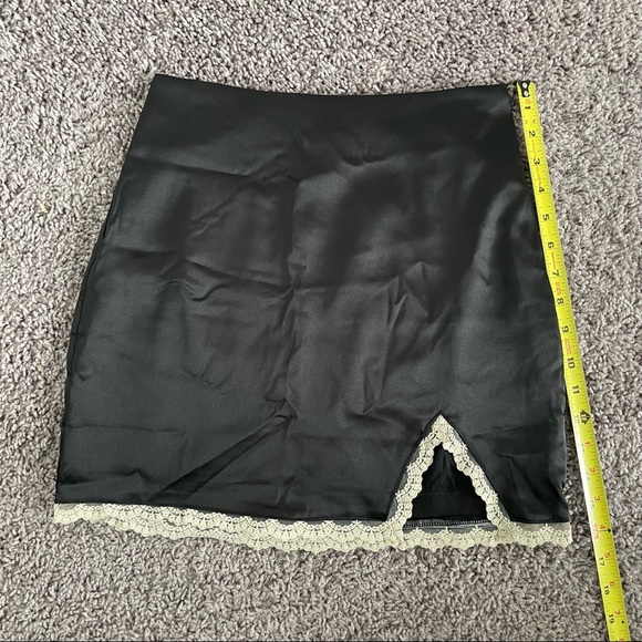 NEW Adika Black Skirt - Picture 10 of 11